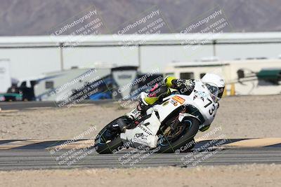 media/Jan-15-2026-Racers Edge (Thu) [[dfebeb70ab]]/2-A Group/Session 3 (Turn 16)/